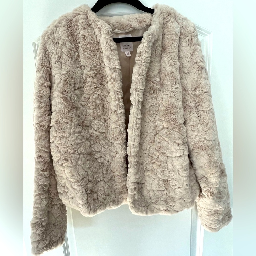 NWOT Lauren Conrad Faux Fur Jacket, size XS